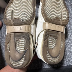 超美品 ウィメンズ ナイキ エアアジャストフォース カーキ 格安 早い者勝ち　の画像