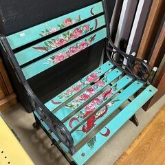 【リサイクルストアスターズ城西店】 【中古品】花柄ガーデニング　ベンチの画像