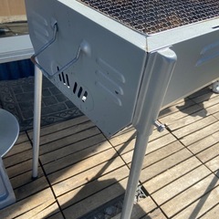  お話し中バーベキューコンロの画像