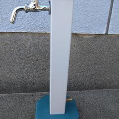 シンプル立水栓の画像