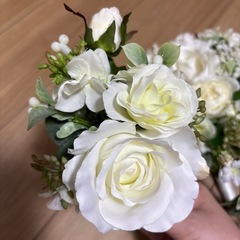 ブーケ　ブートニア　セットの画像