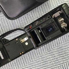 CAMEX 850ZP フイルムカメラ　単三電池✖️2本　フェイクレザーケース付の画像