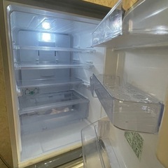 冷蔵庫 SHARPの画像