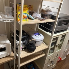 収納棚の画像