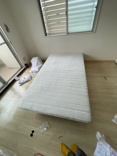 タンスのゲン　セミダブルベッド