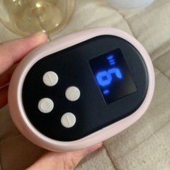 電動搾乳機　Mama&Me さく乳器Quick Pull クイックプル　ベージュの画像