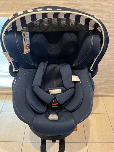 エールべべ　カーメイト　クルット4Oui チャイルドシート/ベビーシート