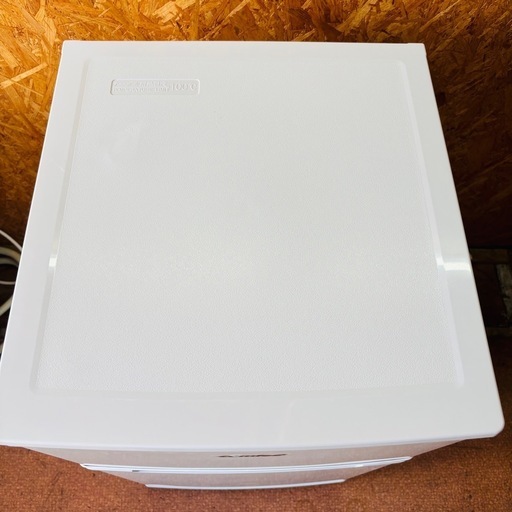 直接引き取り大歓迎‼️Comfee 90L 冷蔵庫 RCT90WH/E 2023年製/YMJ091-12
