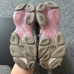 PUMA プーマ セル ドーム キングxデュア リパ コラボ シルバー の画像