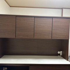 食器棚の画像