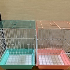 明日か明後日取引希望です。 鳥かご2つの画像