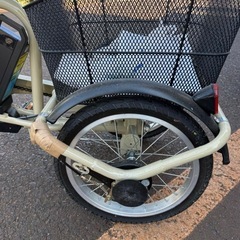● ミムゴ電動三輪 電動アシスト自転車 充電器　MG-TRM20APN 　　の画像