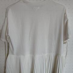 LAKOLE スソプリーツ　ドロスト半袖Tシャツ　Ｓサイズの画像