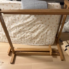 ベッドフレームの画像