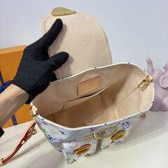 LOUIS VUITTON/ルイ・ヴィトン  TM Venice Backpack M13081の画像