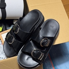 引っ越しのため！ブランド靴・ランプ・古いビデオカメラなどお得な大容量バンドル【無料】の画像