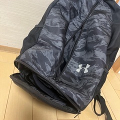 アンダーアーマー　バスケリュックの画像