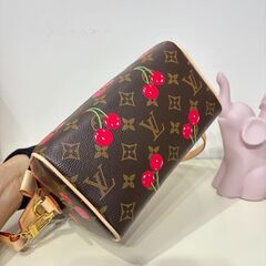LOUIS VUITTON/ルイ・ヴィトン  村上隆 スピーディ バンドリエール20 モノグラムチェリー M13094 PVCコーティングキャンバス レザー LV×TM スピーディ・バンドリエール20の画像