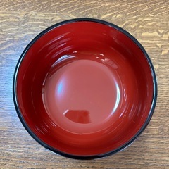 新品未使用 黒赤花柄漆器の椀×20個の画像