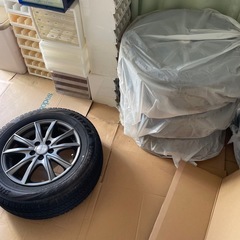 【中古】ブリヂストンのスタッドレスタイヤ「BLIZZAK（ブリザック）」とEuroMaxのアルミホイールの4本セットです。の画像