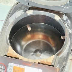 象印「極め炊き」シリーズ 圧力IH炊飯ジャー NP-RN05の画像