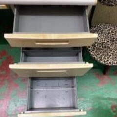 ID:514447　事務机・片袖　カギ付きの画像