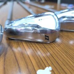 ブリヂストン　TOUR B X-CB アイアンセットの画像