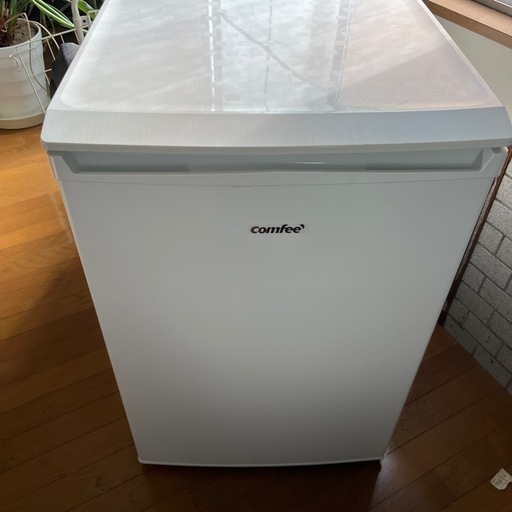 冷凍ストッカー