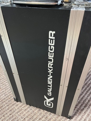 ベースアンプ　GALLIEN-KRUEGER 200RCB ハードキャリーケース付き