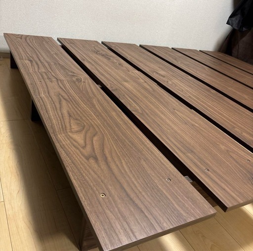 lowyaベッドフレーム　ダブル　ウォルナット