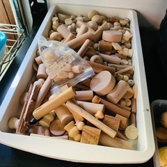 大量の工作用具、材料！お得です！の画像