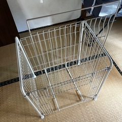ストーブガードの画像