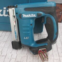 makita マキタ ST420D 充電タッカ 14.4V 本体＋ケース 中古品 美品 【ハンズクラフト宜野湾店】 の画像