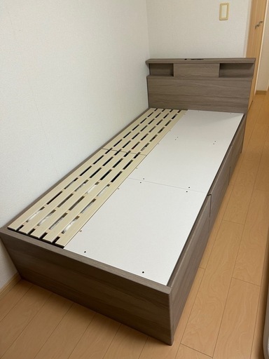 【３ヶ月使用 美品】ニトリ N‑ジオC GY 40M‑S シングル ベッドフレーム（すのこチェスト・収納・棚・コンセント・ライト付き）