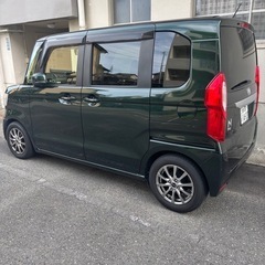 ホンダN-BOXJF3です。助手席スーパースライドシート、両側電動スライドドアです。の画像