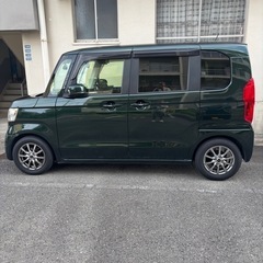 ホンダN-BOXJF3です。助手席スーパースライドシート、両側電動スライドドアです。の画像