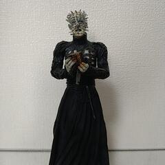 ヘルレイザーフィギュアの画像