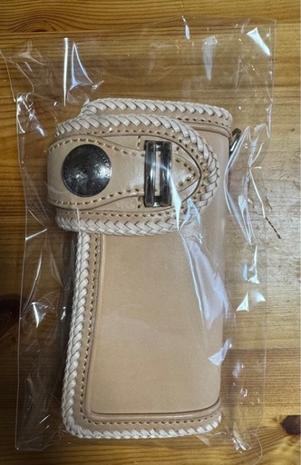 販売者MAMA KIN レザー長財布