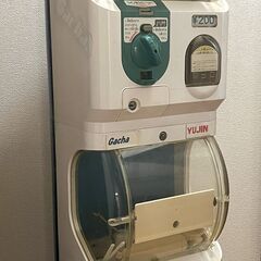 ガチャガチャ本体　中古の画像