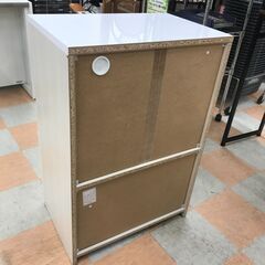 【ｼﾞｬﾝｸﾞﾙｼﾞｬﾝｸﾞﾙ金沢店】  レンジ台 ホワイト W60×D40×H60 クリーニング済み												の画像
