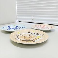 9-059-1　子供　小皿3枚#10435の画像