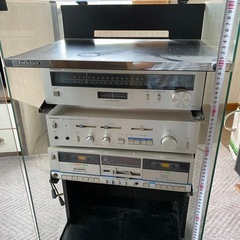tecnicsオーディオセットとオーディオラックの画像
