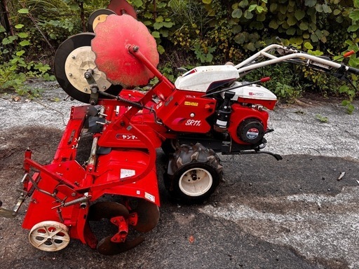 YANMAR ヤンマー耕運機マルチャ- マルチ張り　SR11w (中古)