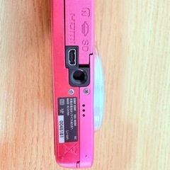 デジカメ(充電器なし)の画像