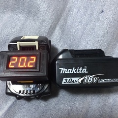 マキタ18vバッテリーBL1830B、中古美品バッテリー、２個の画像