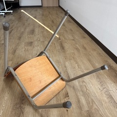 学校の椅子【Re•いみず】の画像