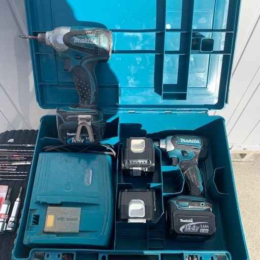 決まりました。マキタ　TD136D 充電式インパクトドライバーおまけ付き　まとめ売り2台　小倉南区