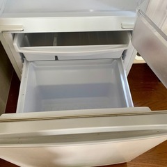 シャープ SHARP 冷蔵庫 SJ-14E6-KW 左扉の画像