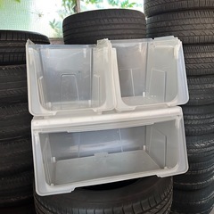 収納棚の画像