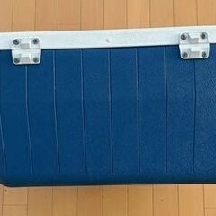 キャンプ用品　Coleman クーラーボックス　中古品の画像